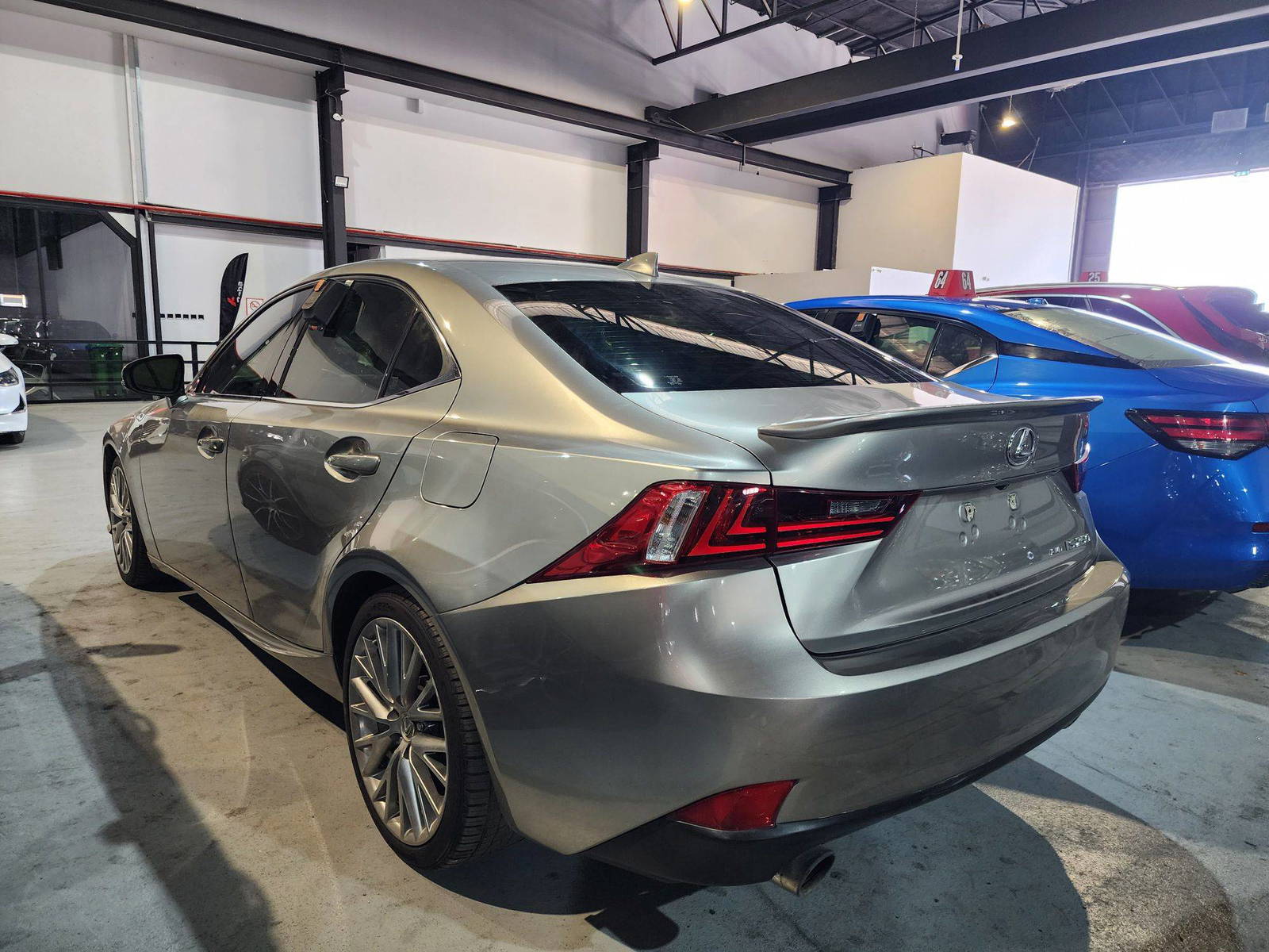 2014 LEXUS IS 250 — 129860 Miles — Lot 5010335 — Al Quoz - Marhaba Auctions Used Cars - Image 4