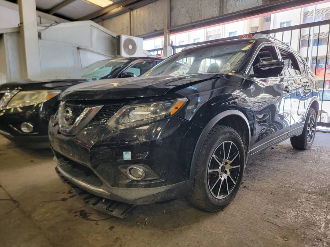 2015 NISSAN ROGUE — 180423 KM — Lot 893126 — Main - Marhaba Auctions Used Cars - Image 4