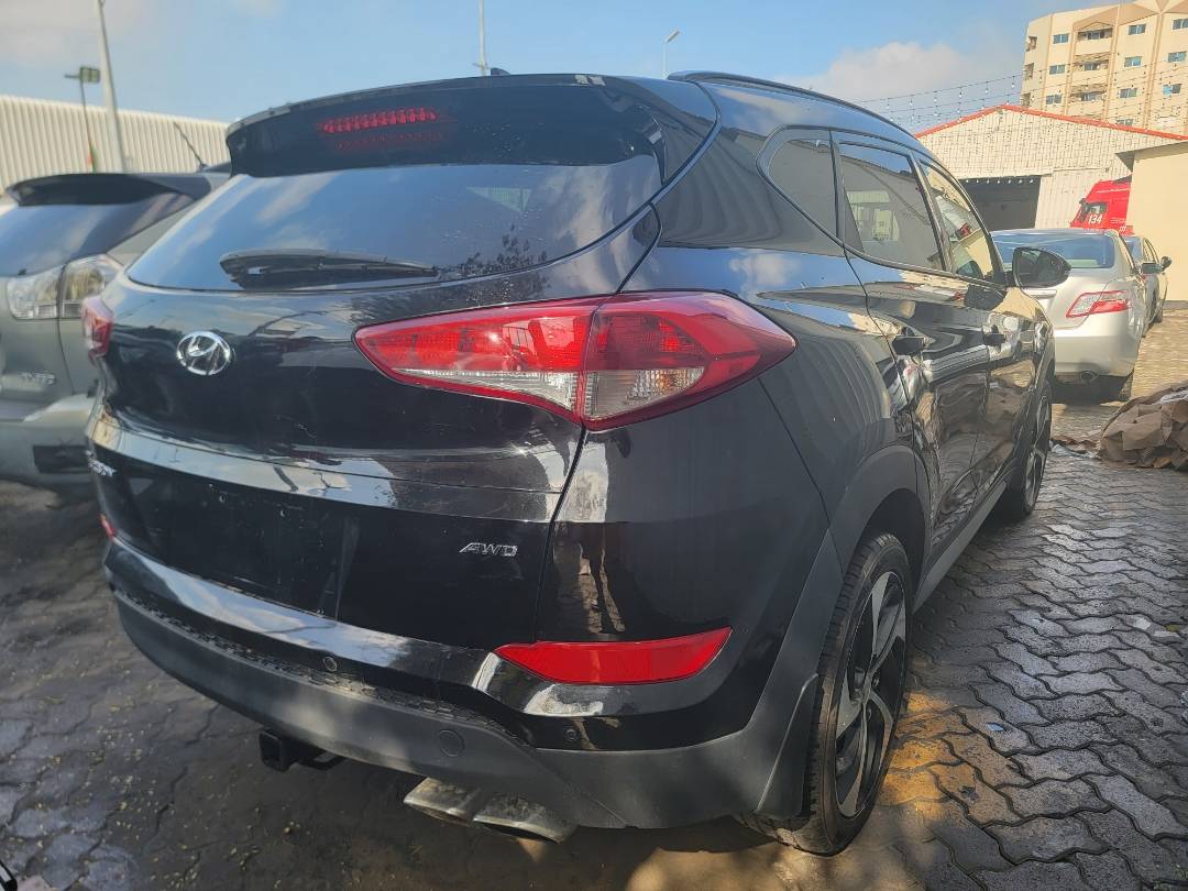 2018 HYUNDAI TUCSON — 55940 Miles — Lot U677070 - Marhaba Auctions Used Cars - Image 4