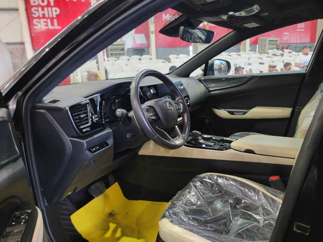 2023 LEXUS NX 250 — 26483 KM — Lot 39629554 — Main - Marhaba Auctions Used Cars - Image 6