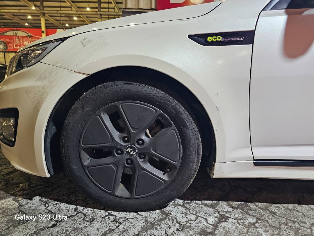 2013 KIA K5 — 179082 KM — Lot 035658 — Main - Marhaba Auctions Used Cars - Image 12