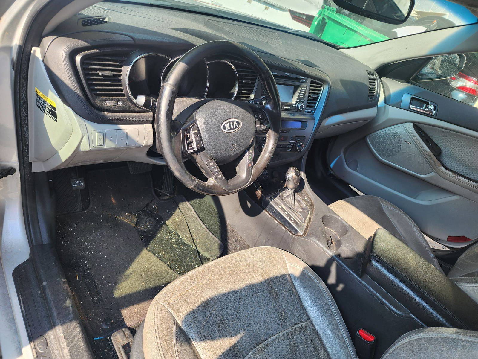 2012 KIA OPTIMA — 209423 Miles — Lot 37092530 - Marhaba Auctions Used Cars - Image 4
