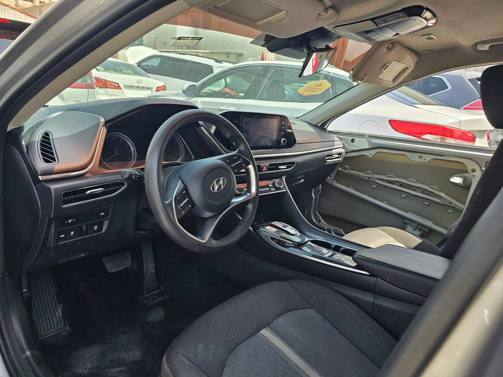 HYUNDAI SONATA 2020 - Marhaba Auction Used Cars - Image 8