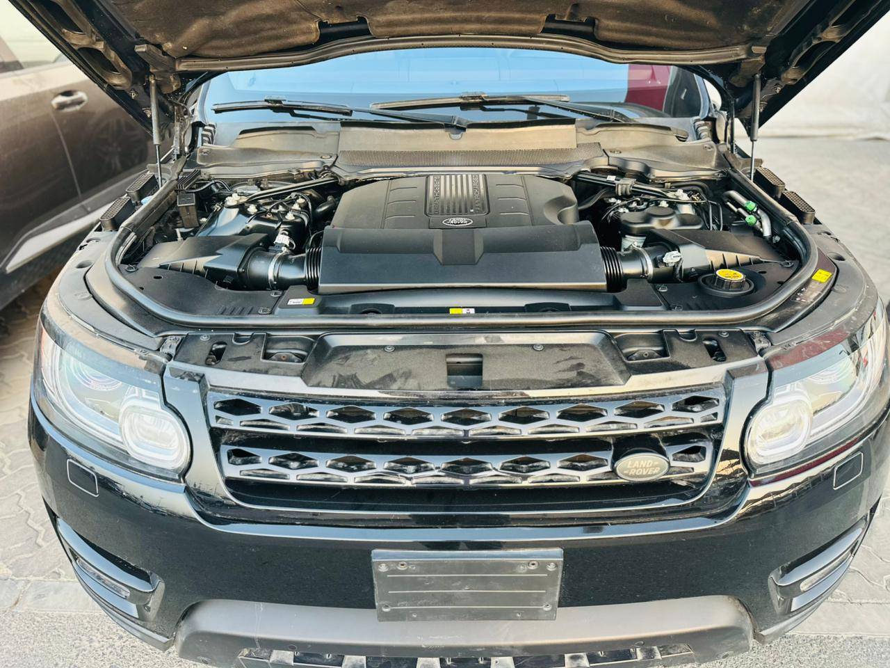 LAND ROVER RANGE ROVER SPORT 2017 - Marhaba Auction Used Cars - Image 14