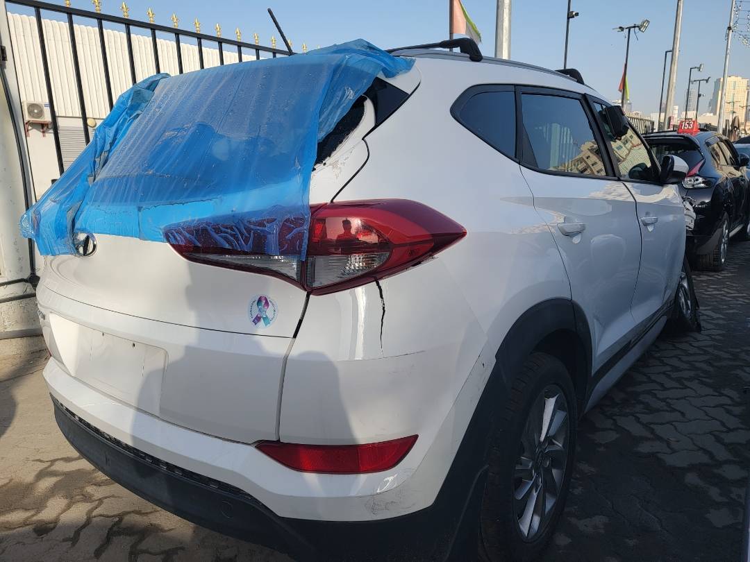 2017 HYUNDAI TUCSON — 83327 Miles — Lot U410939 - Marhaba Auctions Used Cars - Image 3