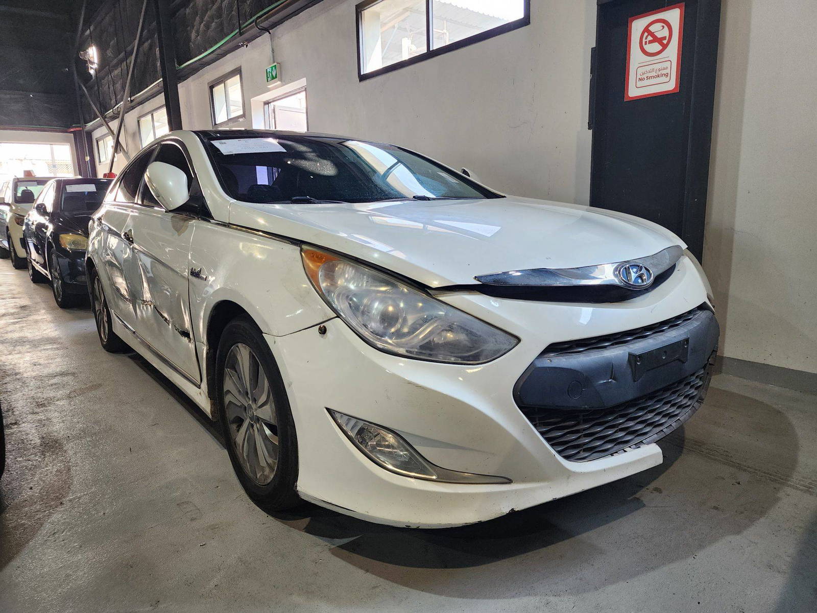 2014 HYUNDAI SONATA — 186799 Miles — Lot 107165 — Al Quoz - Marhaba Auctions Used Cars - Image 13