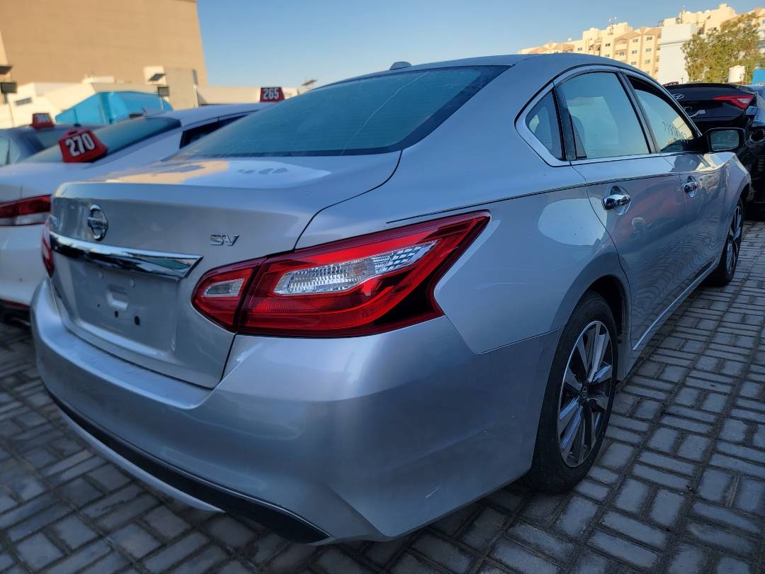 2017 NISSAN ALTIMA — 96190 Miles — Lot 73838683 - Marhaba Auctions Used Cars - Image 4