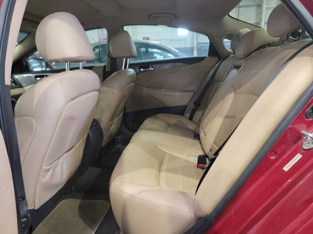 2014 HYUNDAI SONATA — 173268 Miles — Lot 38059593 — Souq - Marhaba Auctions Used Cars - Image 8