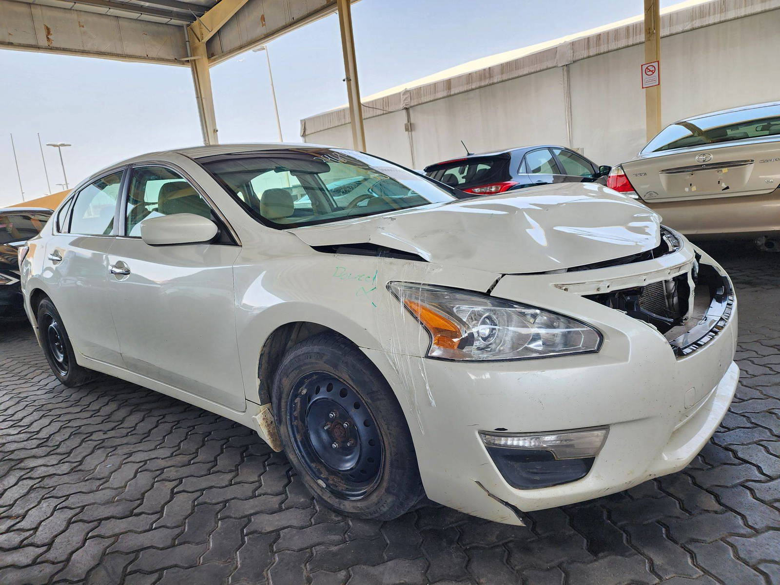 2015 NISSAN ALTIMA — 166265 Miles — Lot 39695955 — Souq - Marhaba Auctions Used Cars - Image 4
