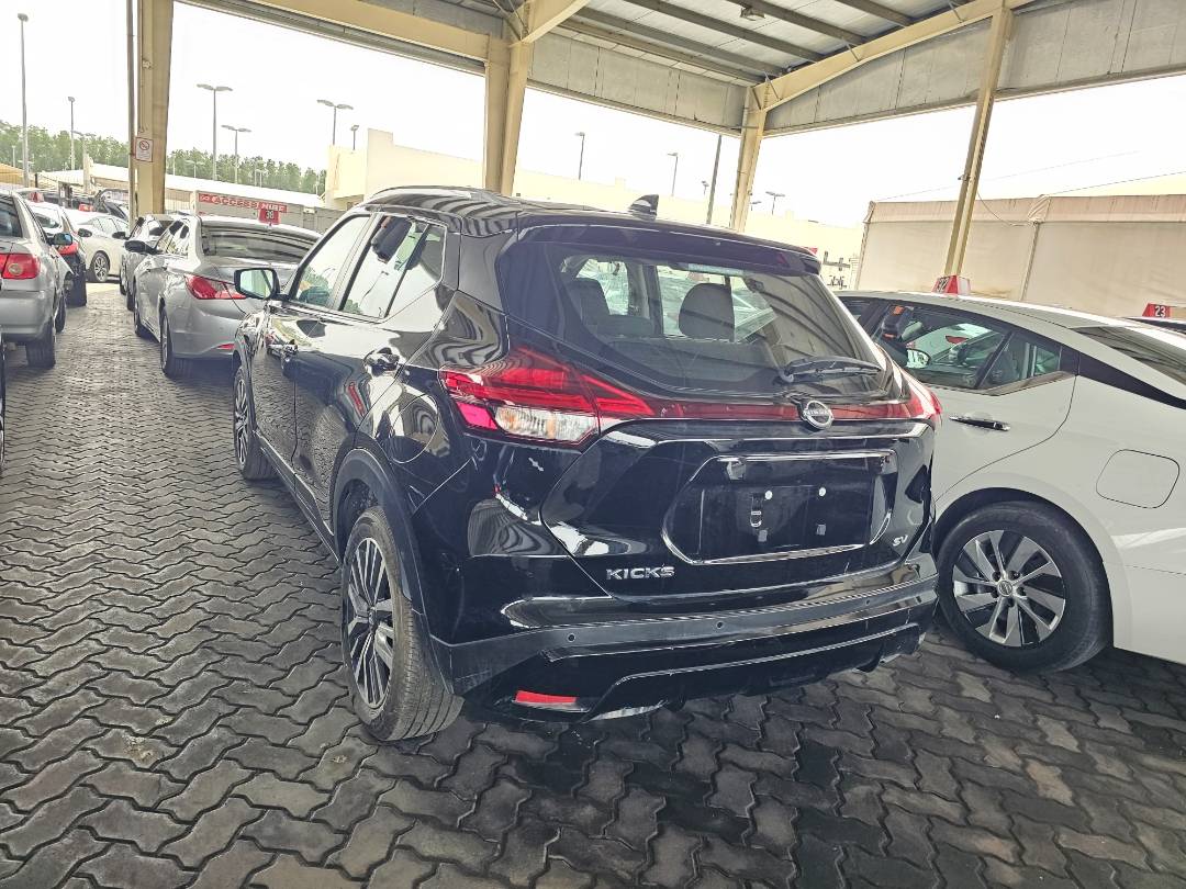 NISSAN KICKS