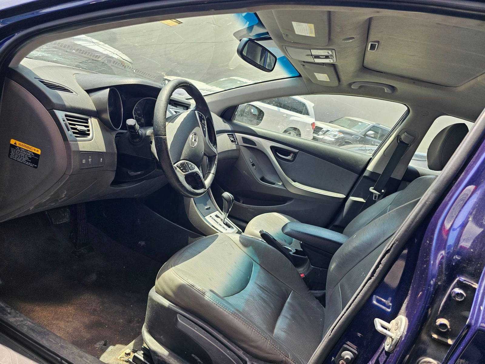 2012 HYUNDAI ELANTRA — Lot 8CH094146 — Souq - Marhaba Auctions Used Cars - Image 9