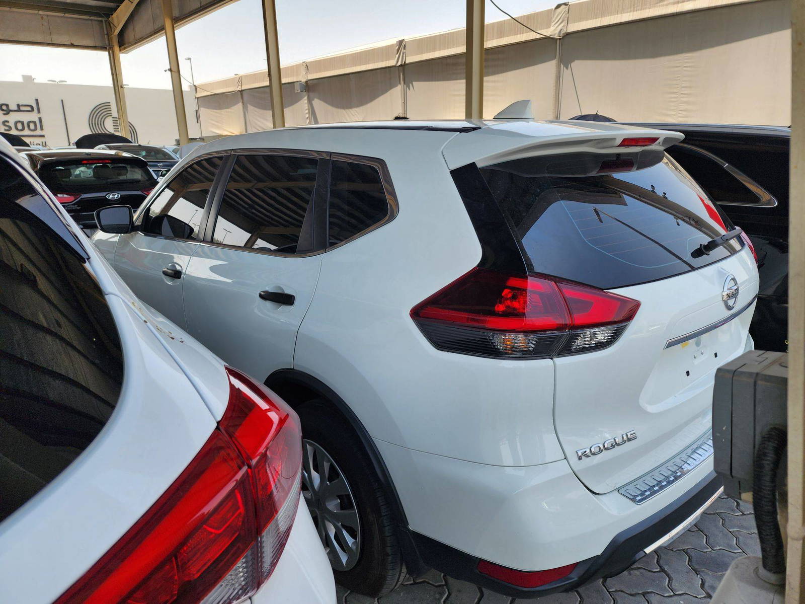 2019 NISSAN ROGUE — 90117 Miles — Lot 45799 — Souq - Marhaba Auctions Used Cars - Image 4