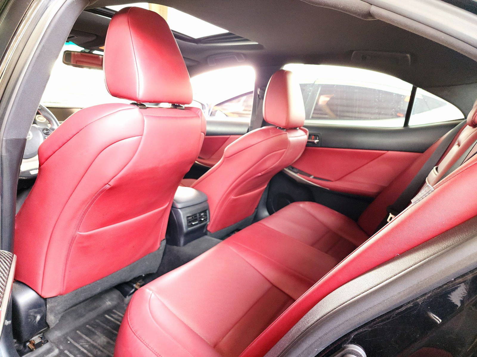 2015 LEXUS IS 250 — 112365 Miles — Lot XF5063769 — Souq - Marhaba Auctions Used Cars - Image 6