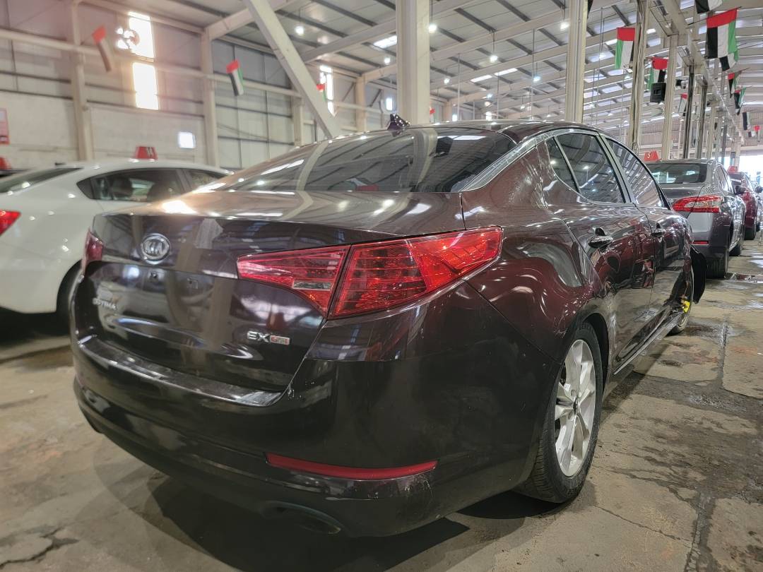 2011 KIA OPTIMA — 195920 Miles — Lot 38693031 — Souq - Marhaba Auctions Used Cars - Image 3