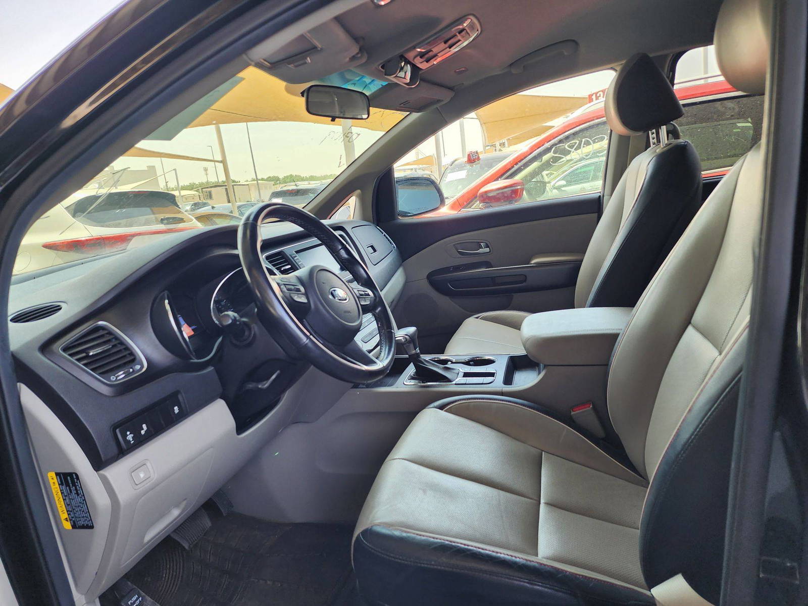 2020 KIA SEDONA — 86653 Miles — Lot 39475375 — Souq - Marhaba Auctions Used Cars - Image 8