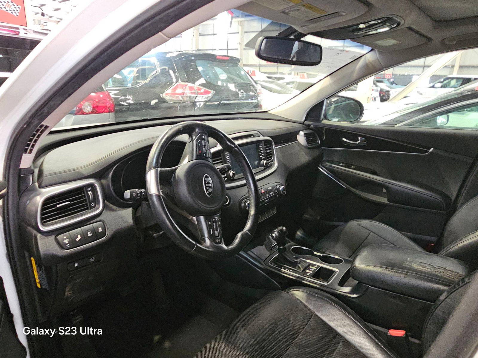 2016 KIA SORENTO — 158355 Miles — Lot 92445645 — Main - Marhaba Auctions Used Cars - Image 8