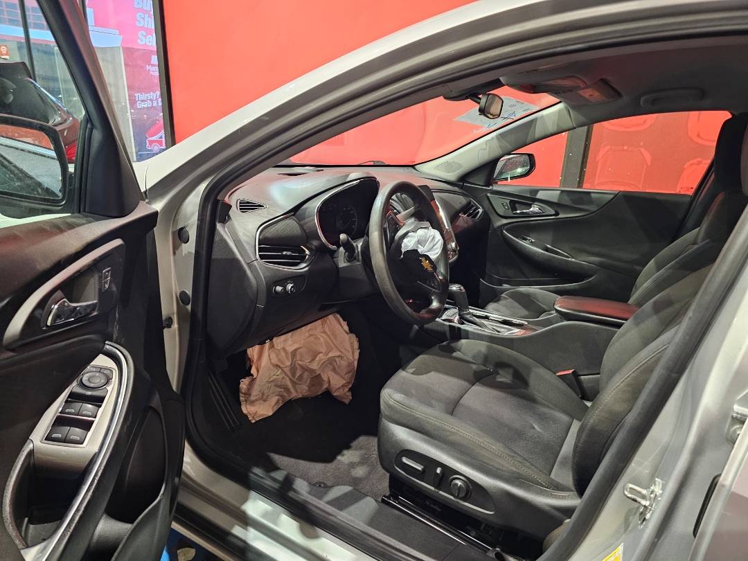 2020 CHEVROLET MALIBU — 150861 Miles — Lot LF094054 — Main - Marhaba Auctions Used Cars - Image 7
