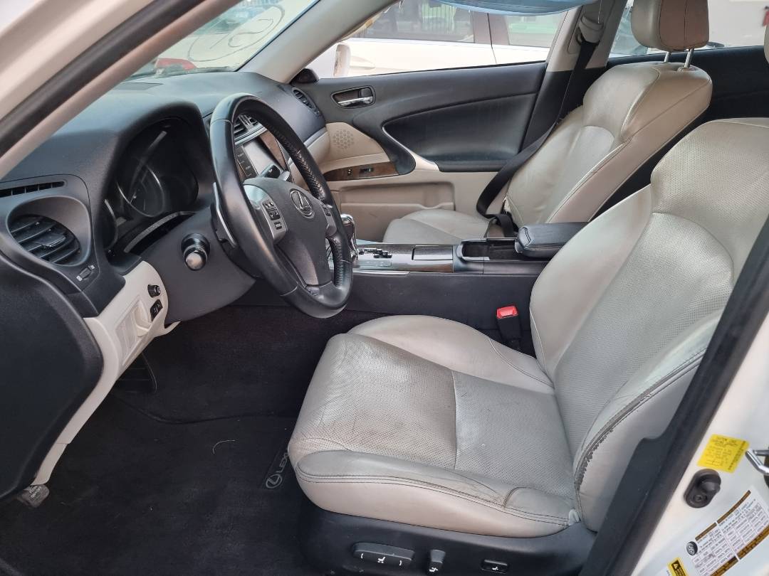 2011 LEXUS IS 250 — 157752 Miles — Lot 215487 — Ind. 12 - Marhaba Auctions Used Cars - Image 6