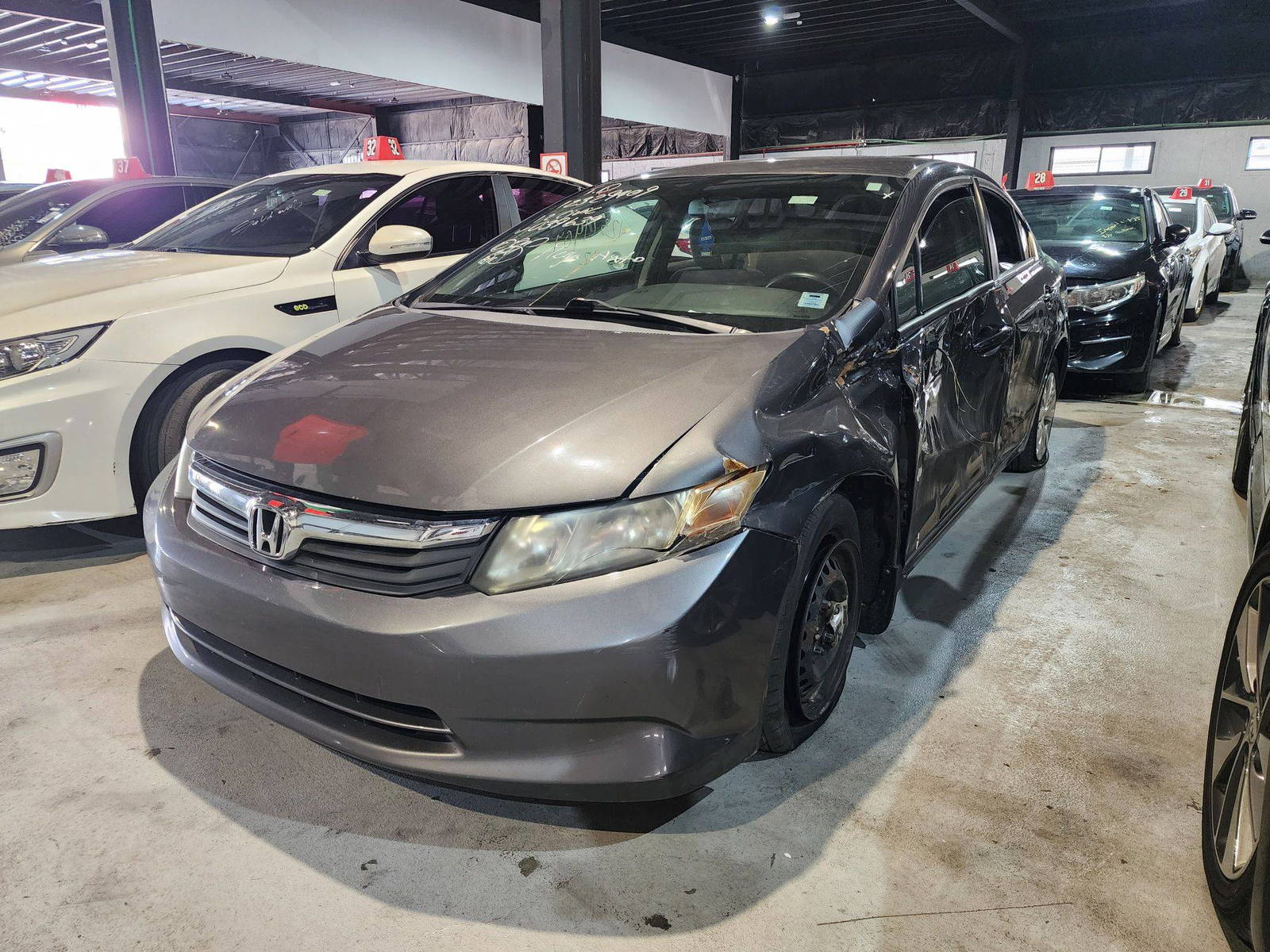 2012 HONDA CIVIC — 245128 KM — Lot 12329409 — Al Quoz - Marhaba Auctions Used Cars - Image 5