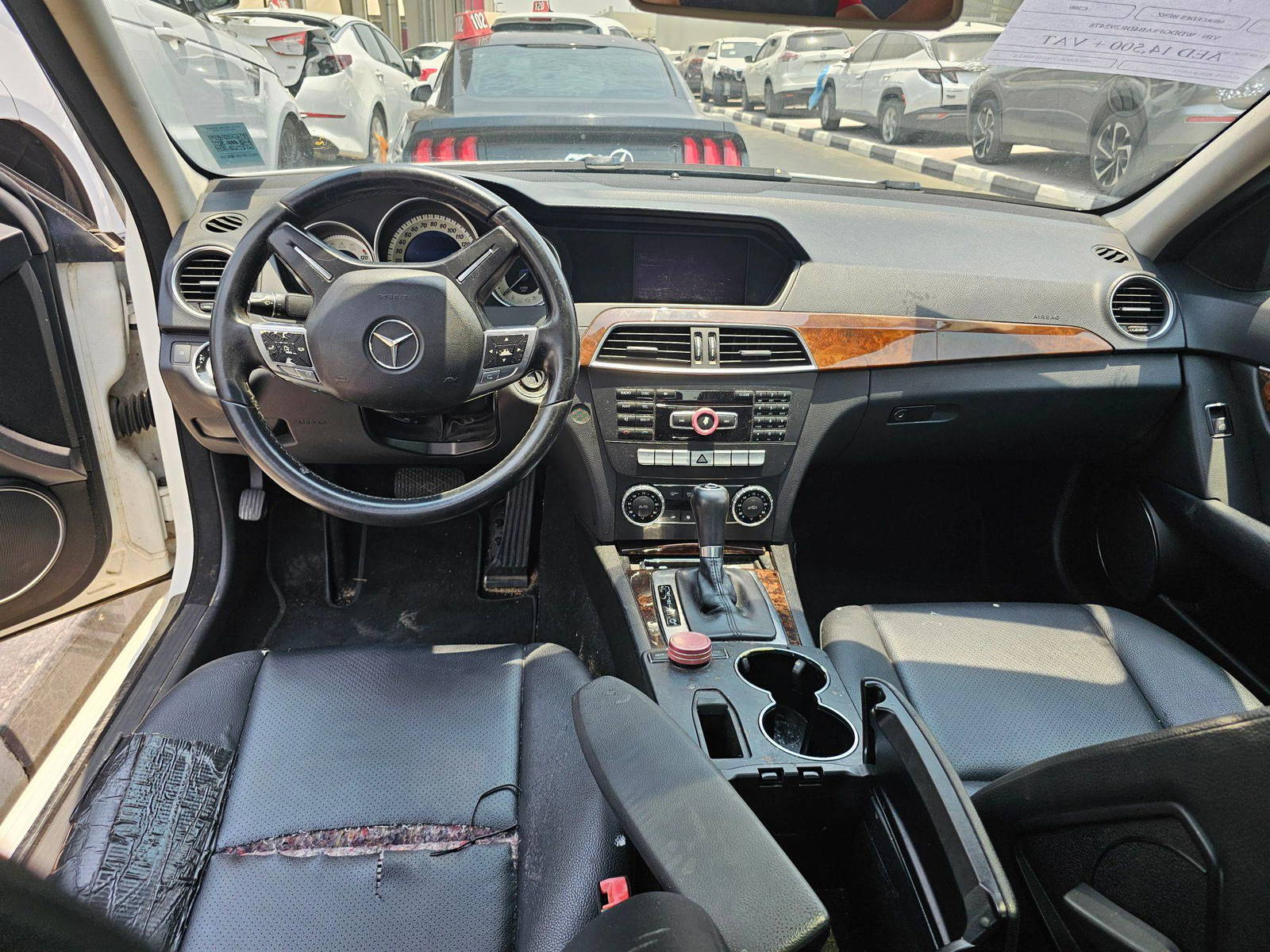 2013 MERCEDES BENZ C300 — 136145 Miles — Lot 4DR292478 — Souq - Marhaba Auctions Used Cars - Image 4