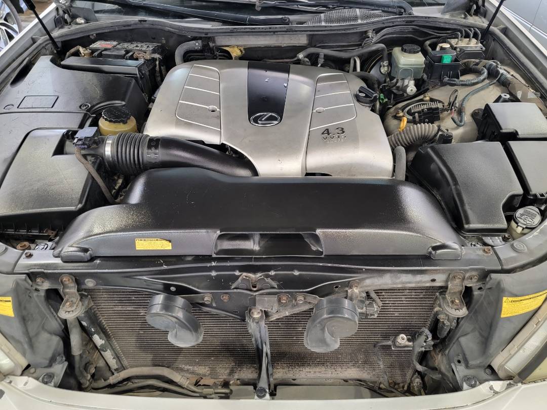 2001 LEXUS LS 430 — 183442 Miles — Lot 10023322 — Main - Marhaba Auctions Used Cars - Image 12