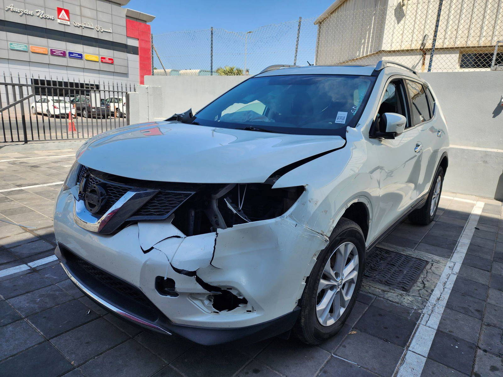 2016 NISSAN ROGUE — 89889 KM — Lot 60105704 — Al Quoz - Marhaba Auctions Used Cars - Image 5