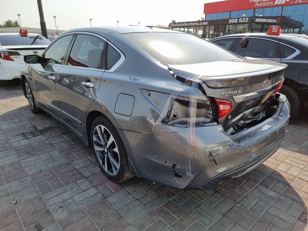 2016 NISSAN ALTIMA — 128184 Miles — Lot 215478 — Ind. 12 - Marhaba Auctions Used Cars - Image 4