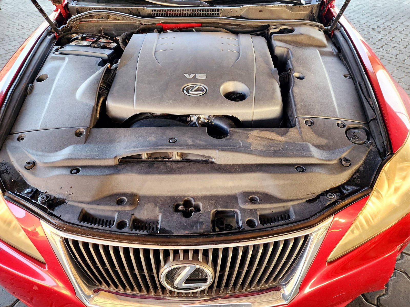 2009 LEXUS IS 250 — 223498 Miles — Lot 5087156 — Souq - Marhaba Auctions Used Cars - Image 12