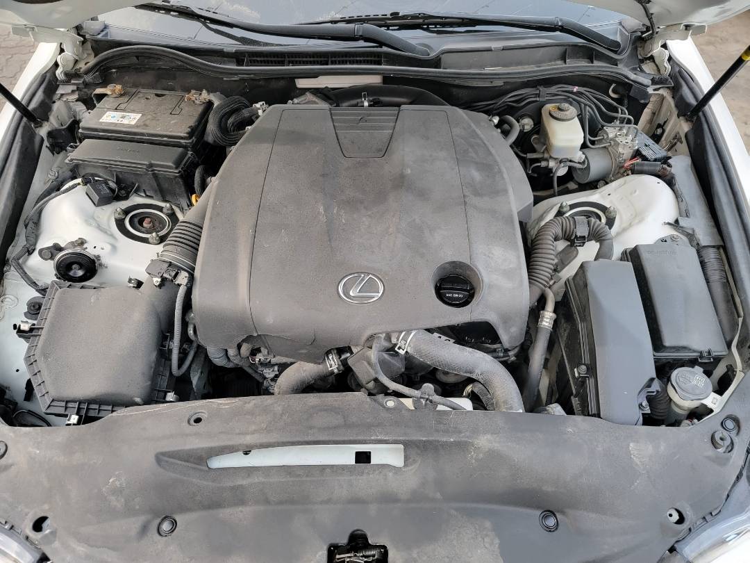 LEXUS IS 250 2014 - Marhaba Auction Used Cars - Image 11