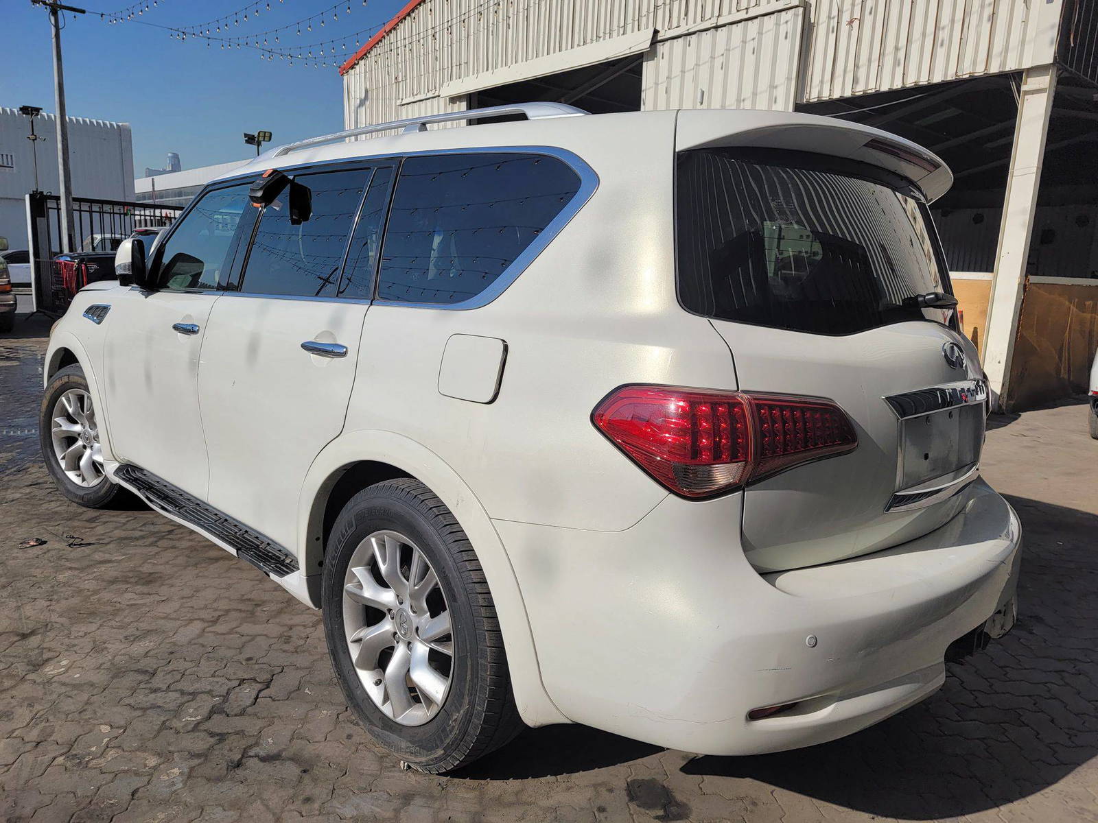 INFINITI QX56 2012 - Marhaba Auction Used Cars - Image 3