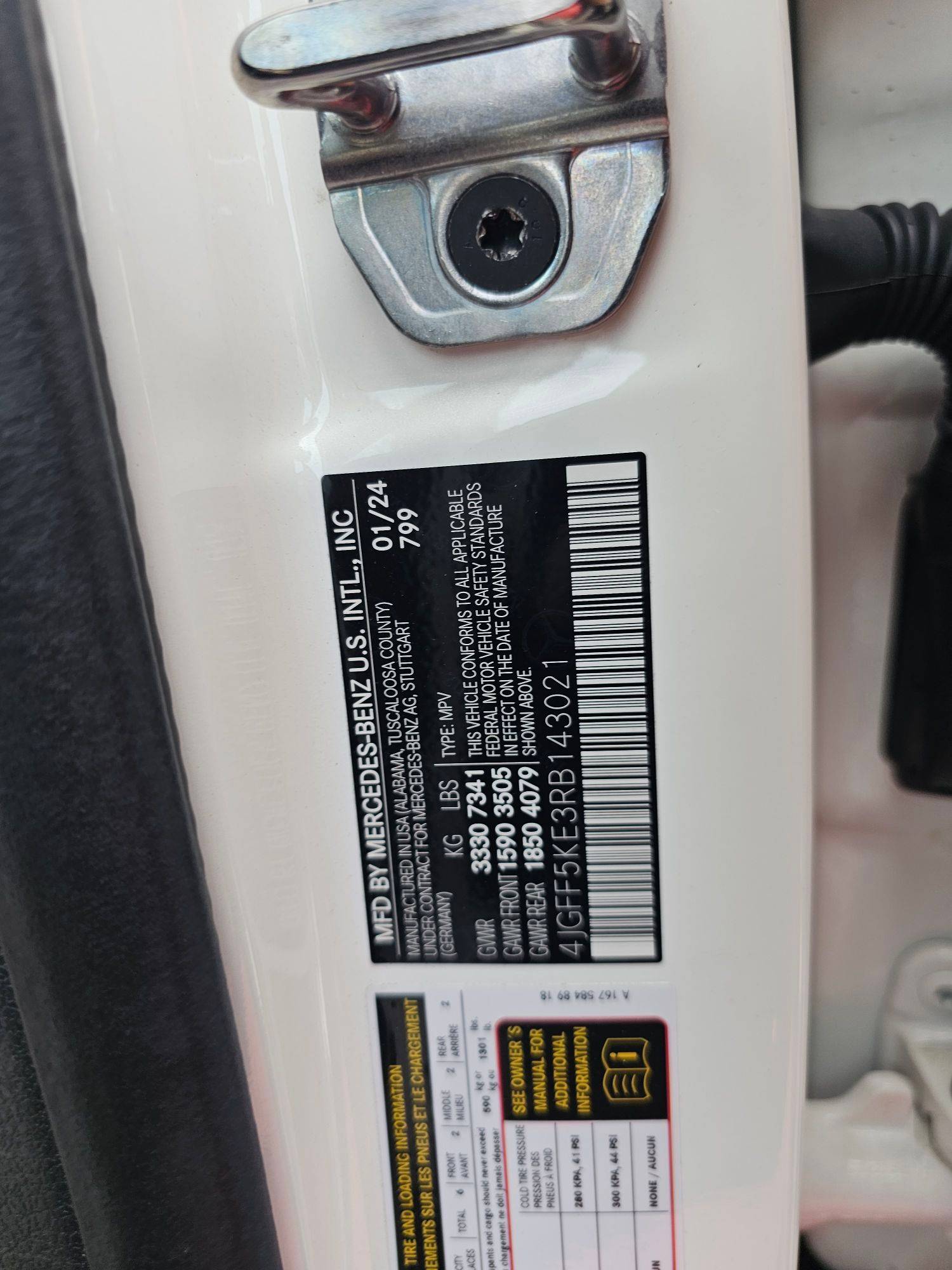 MERCEDES BENZ GLS 450 2024 - Marhaba Auction Used Cars - Image 12