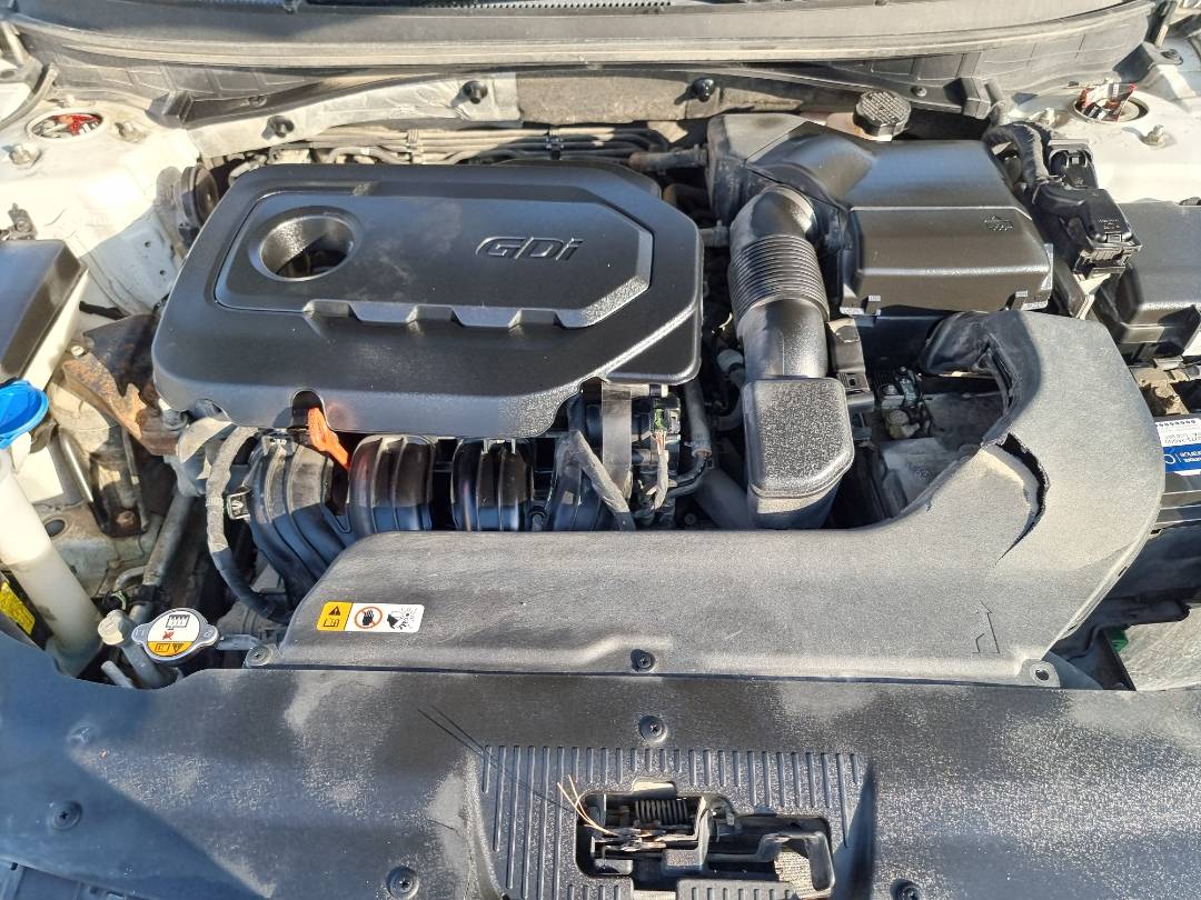 2015 HYUNDAI SONATA — 184897 Miles — Lot H018189 — Main - Marhaba Auctions Used Cars - Image 11