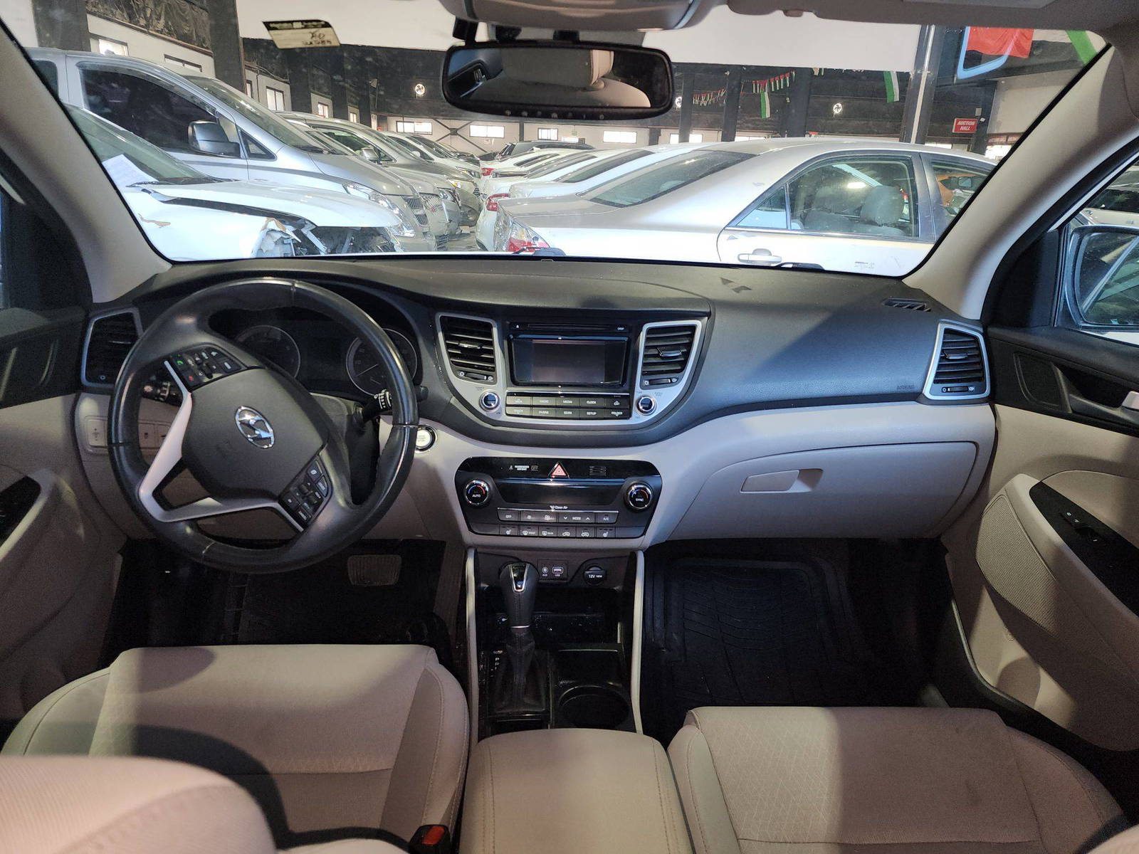 2017 HYUNDAI TUCSON — 72790 Miles — Lot A25HU580715 — Souq - Marhaba Auctions Used Cars - Image 8