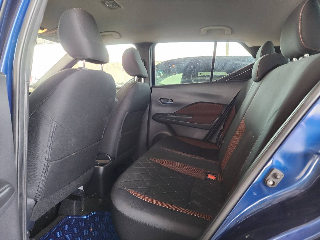 2018 NISSAN KICKS — 70212 Miles — Lot 39720979 — Souq - Marhaba Auctions Used Cars - Image 6