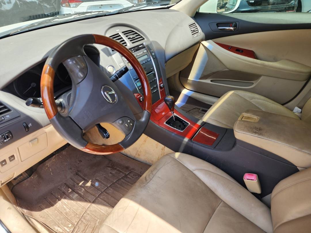 2007 LEXUS ES 350 — 189777 Miles — Lot 38332306 - Marhaba Auctions Used Cars - Image 9