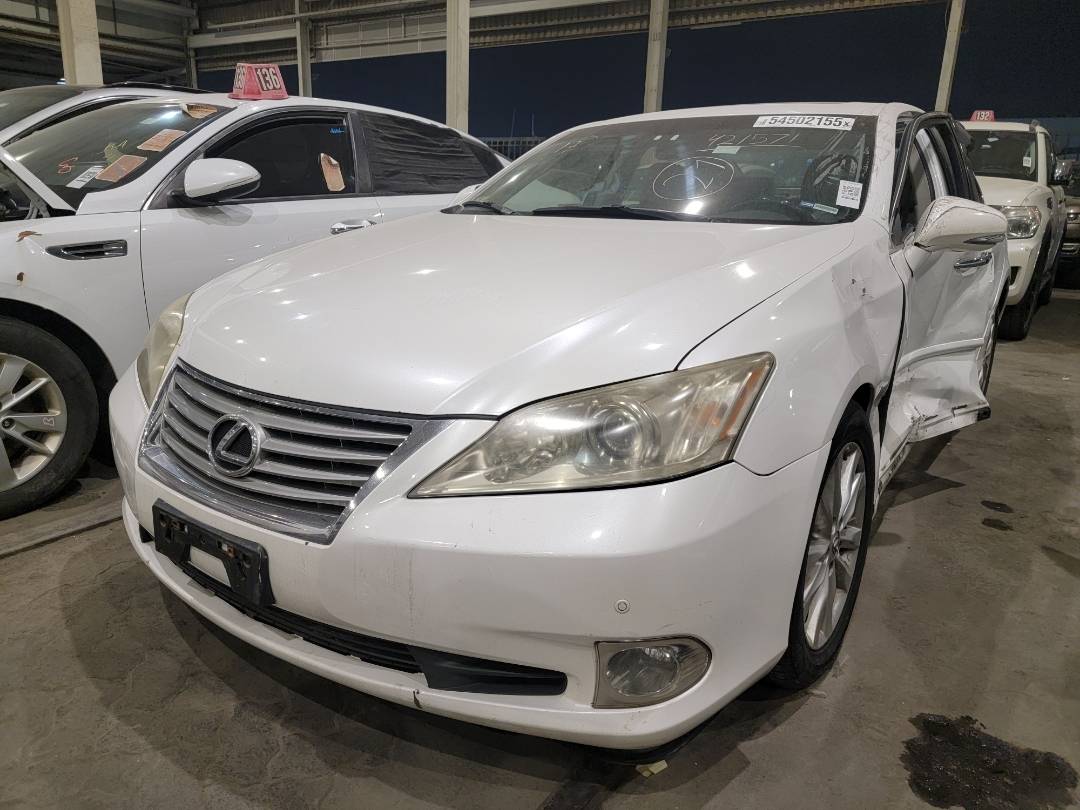 2011 LEXUS ES 350 — 184590 Miles — Lot 2421571 — Main - Marhaba Auctions Used Cars - Image 5