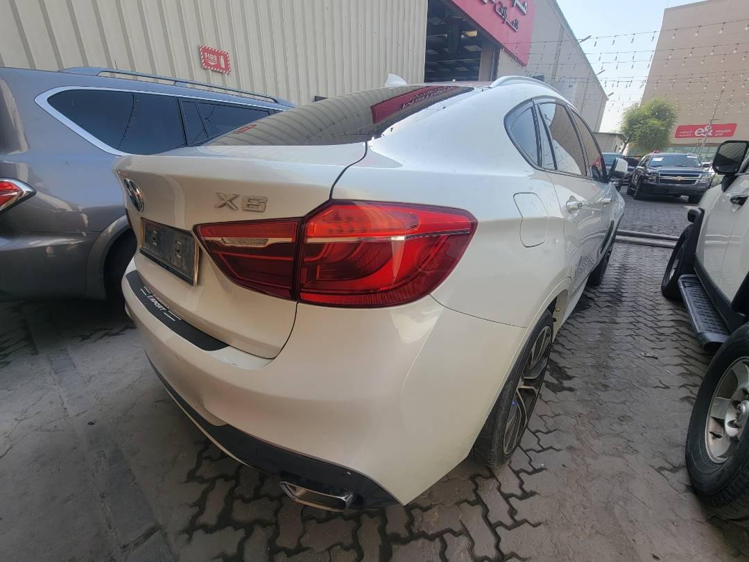 2018 BMW X6 — 72660 KM — Lot J0Y35271 — Main - Marhaba Auctions Used Cars - Image 6