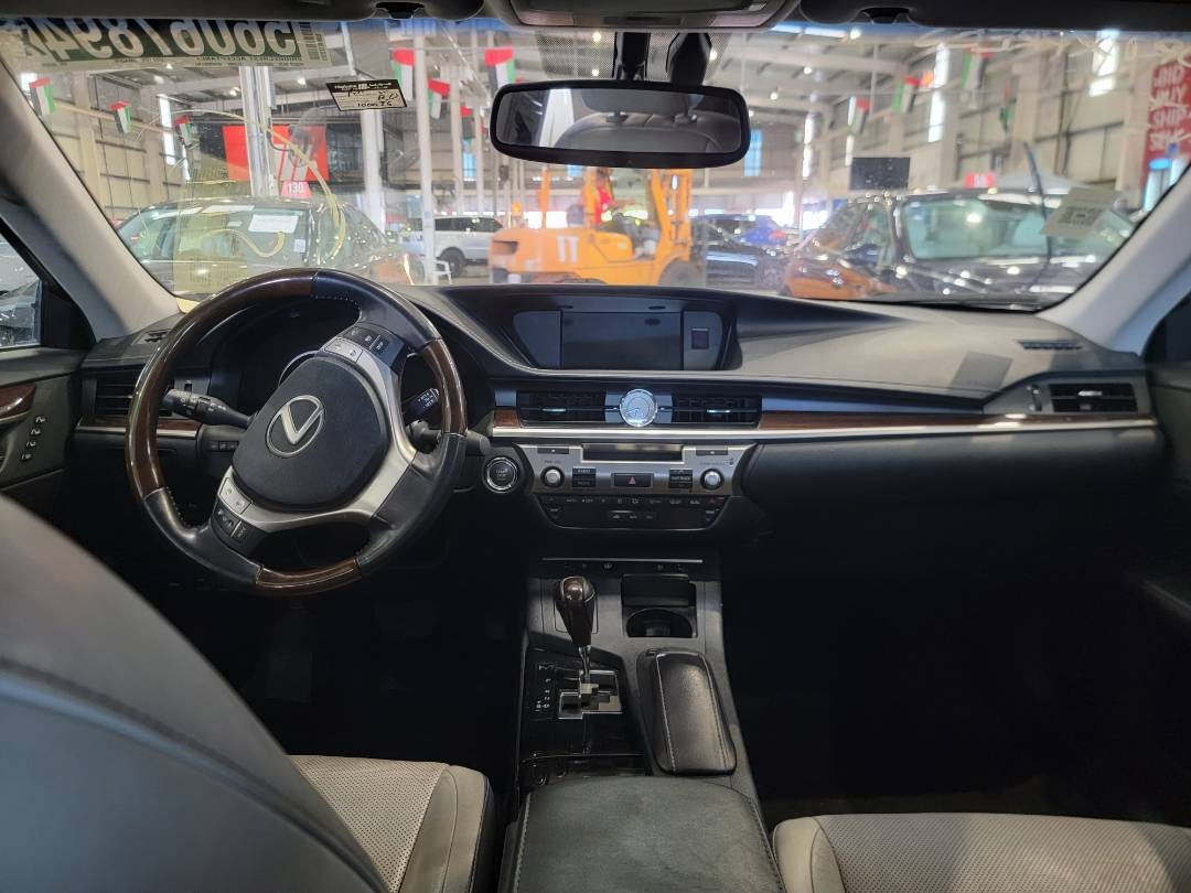2013 LEXUS ES 350 — 100035 Miles — Lot 2053090 — Main - Marhaba Auctions Used Cars - Image 8