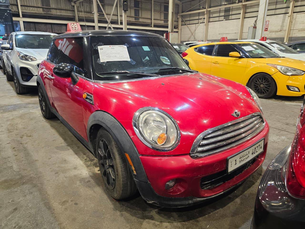 MINI Cooper 2011 view 2
