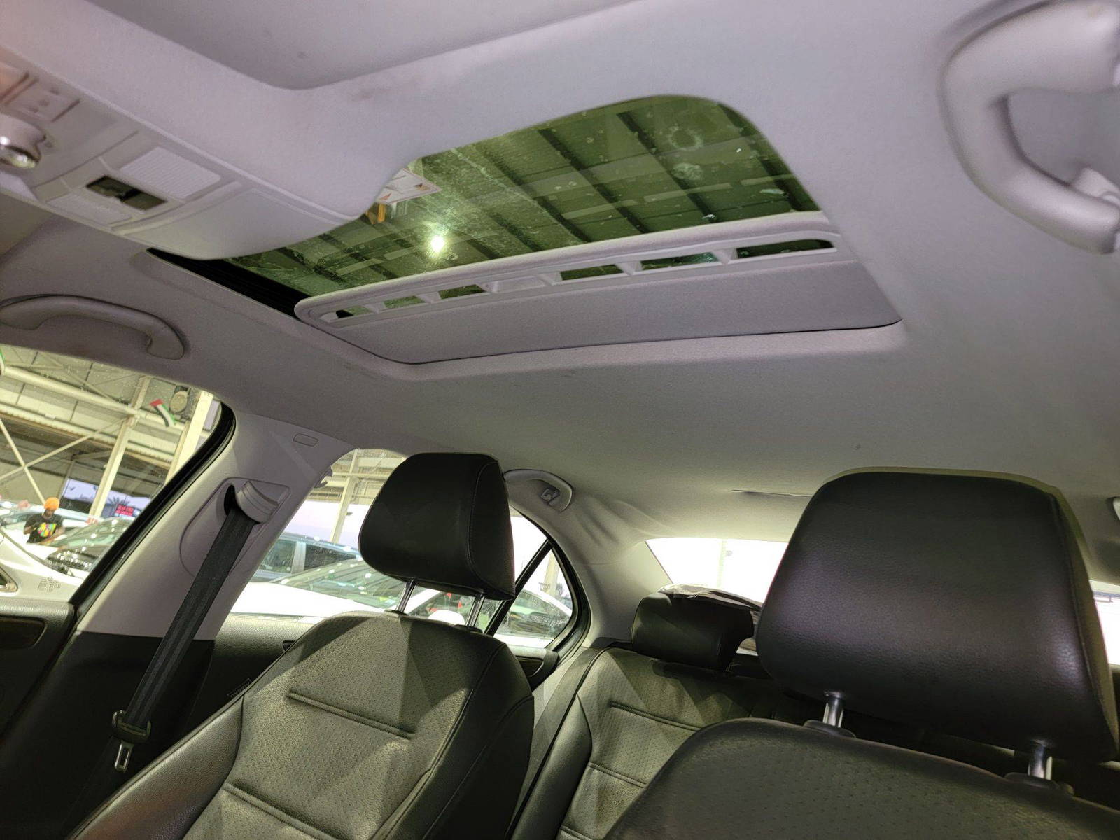 VOLKSWAGEN JETTA 2016 - Marhaba Auction Used Cars - Image 11