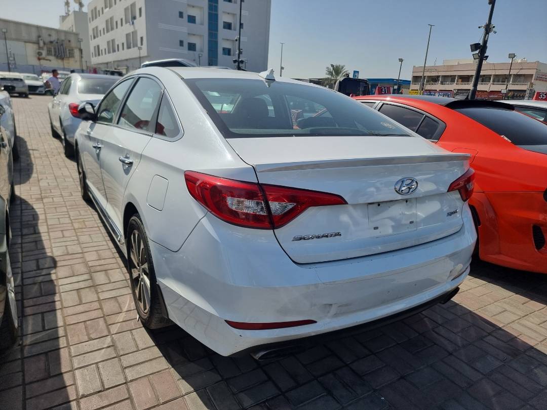 2016 HYUNDAI SONATA — 201398 Miles — Lot H416308 — Ind. 12 - Marhaba Auctions Used Cars - Image 5