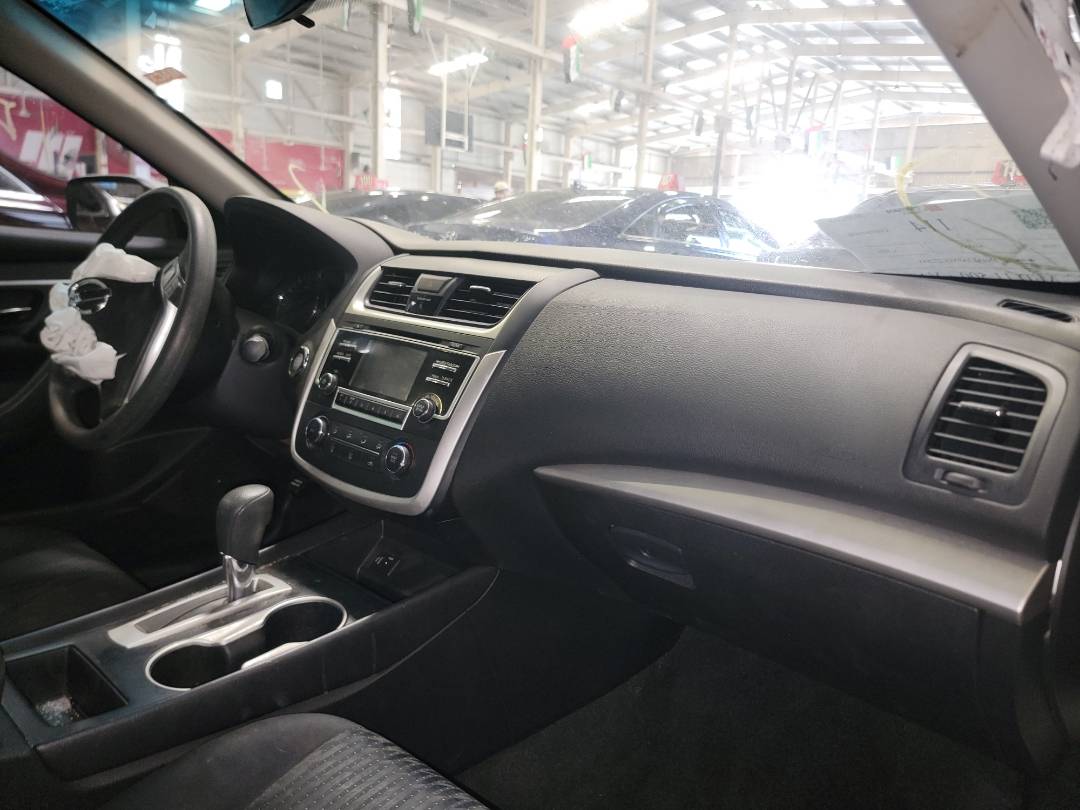 2016 NISSAN ALTIMA — 156783 Miles — Lot 272885 — Main - Marhaba Auctions Used Cars - Image 5