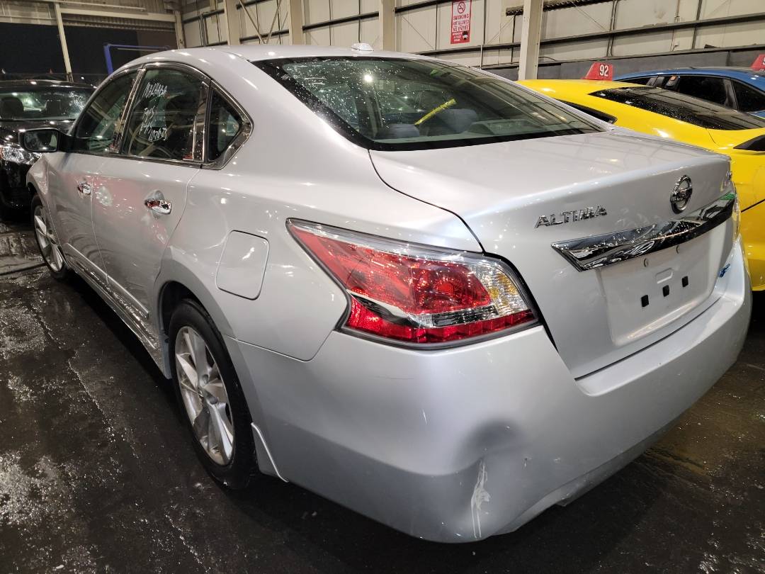 2014 NISSAN ALTIMA — 211078 Miles — Lot 70181803 - Marhaba Auctions Used Cars - Image 4