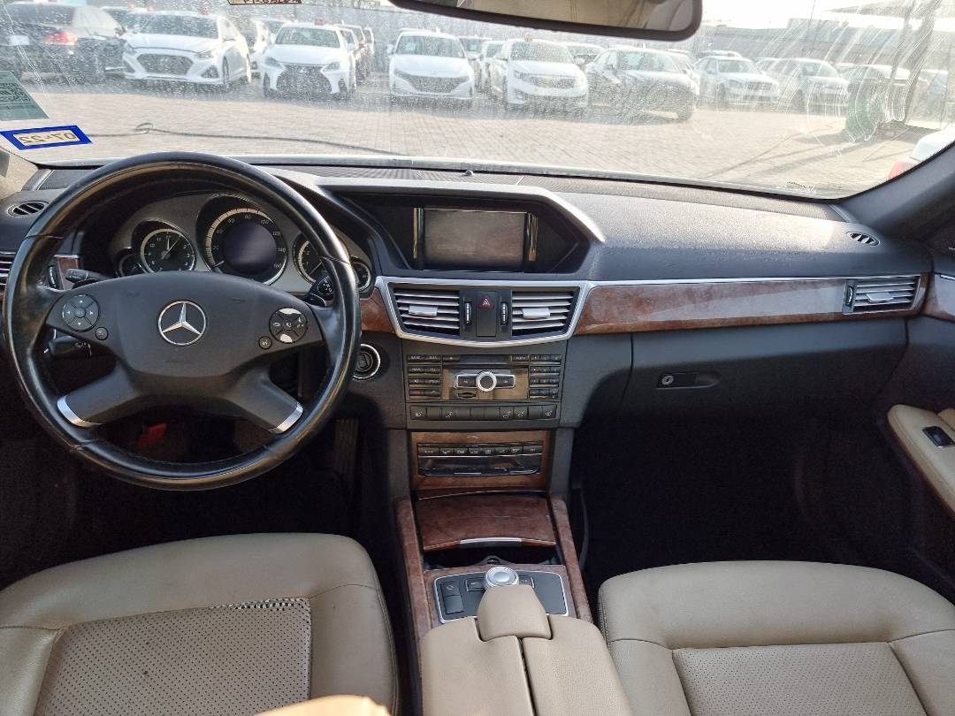2012 MERCEDES BENZ E 350 — 217097 Miles — Lot 215487 — Ind. 12 - Marhaba Auctions Used Cars - Image 7