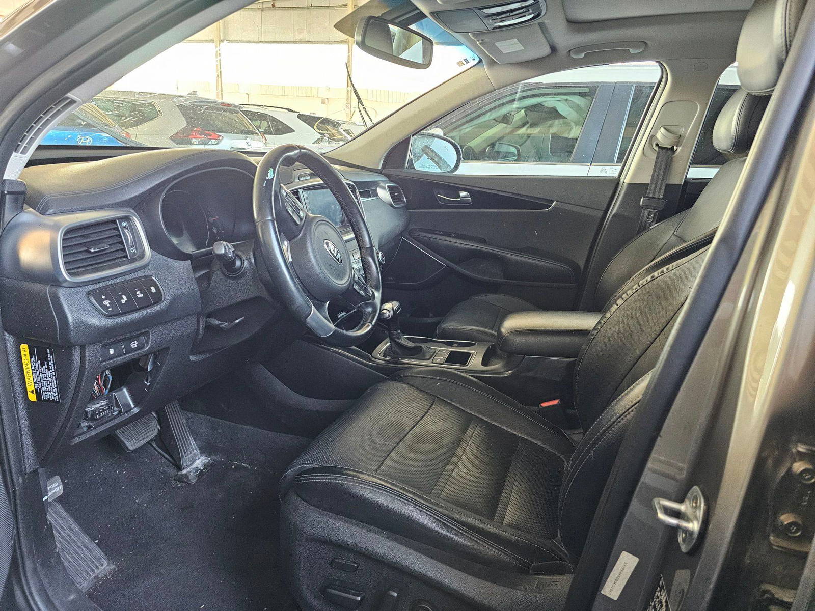 KIA SORENTO 2016 - Marhaba Auction Used Cars - Image 9