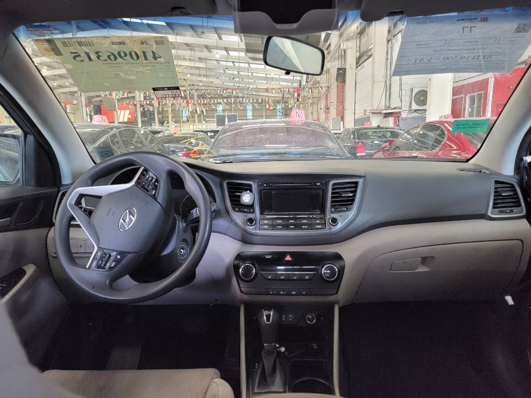 HYUNDAI TUCSON 2017 - Marhaba Auction Used Cars - Image 6