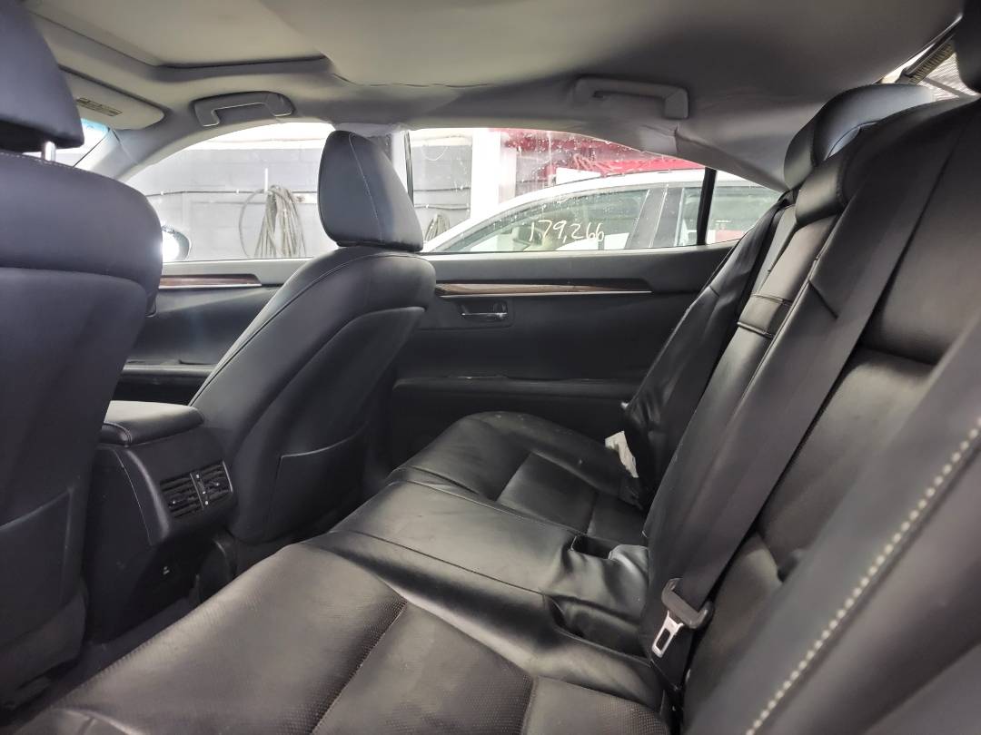 2015 LEXUS ES 350 — 147362 Miles — Lot 2205510 — Main - Marhaba Auctions Used Cars - Image 9