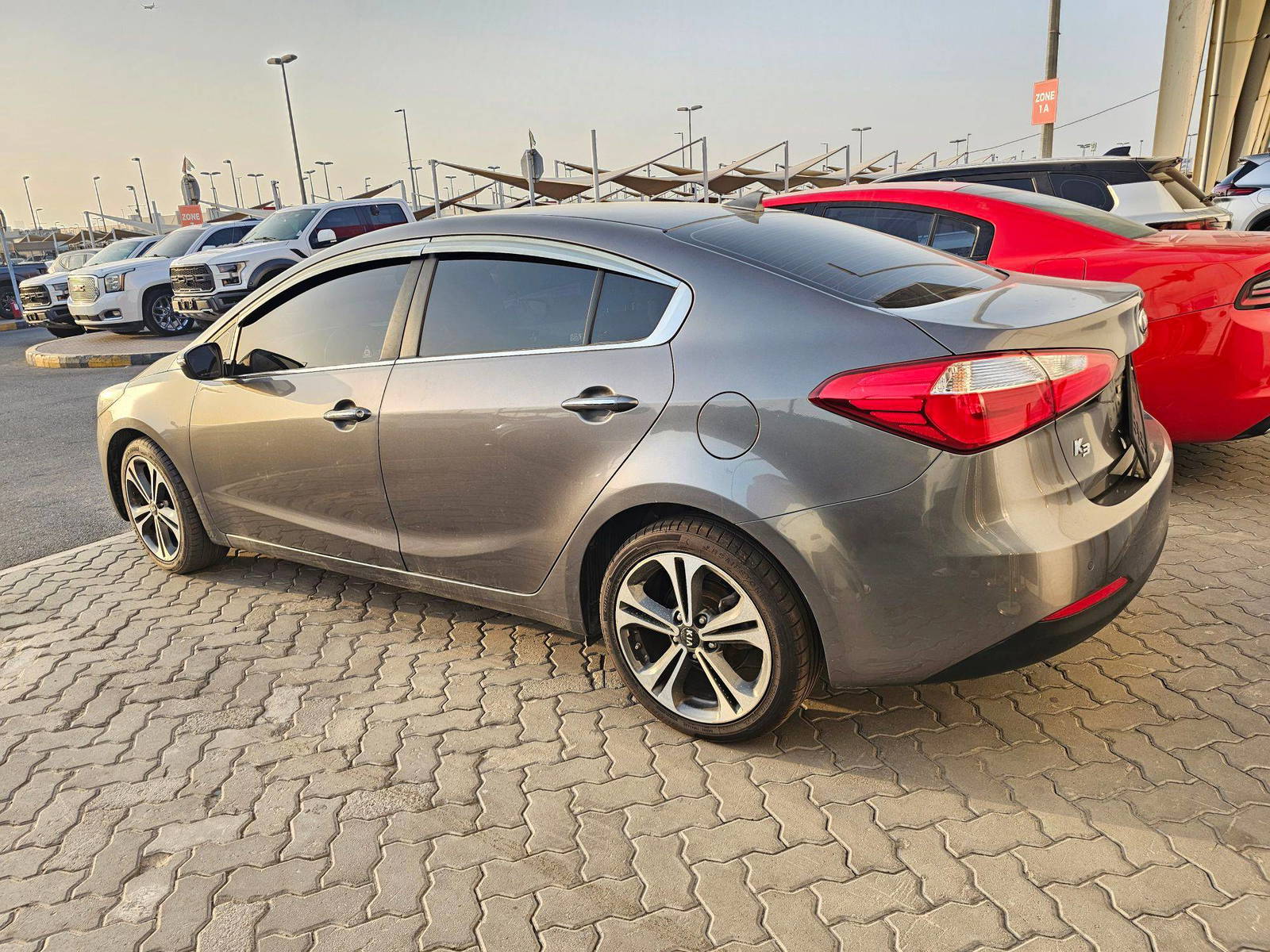 2015 KIA K3 — 155610 KM — Lot FA328829 — Souq - Marhaba Auctions Used Cars - Image 6