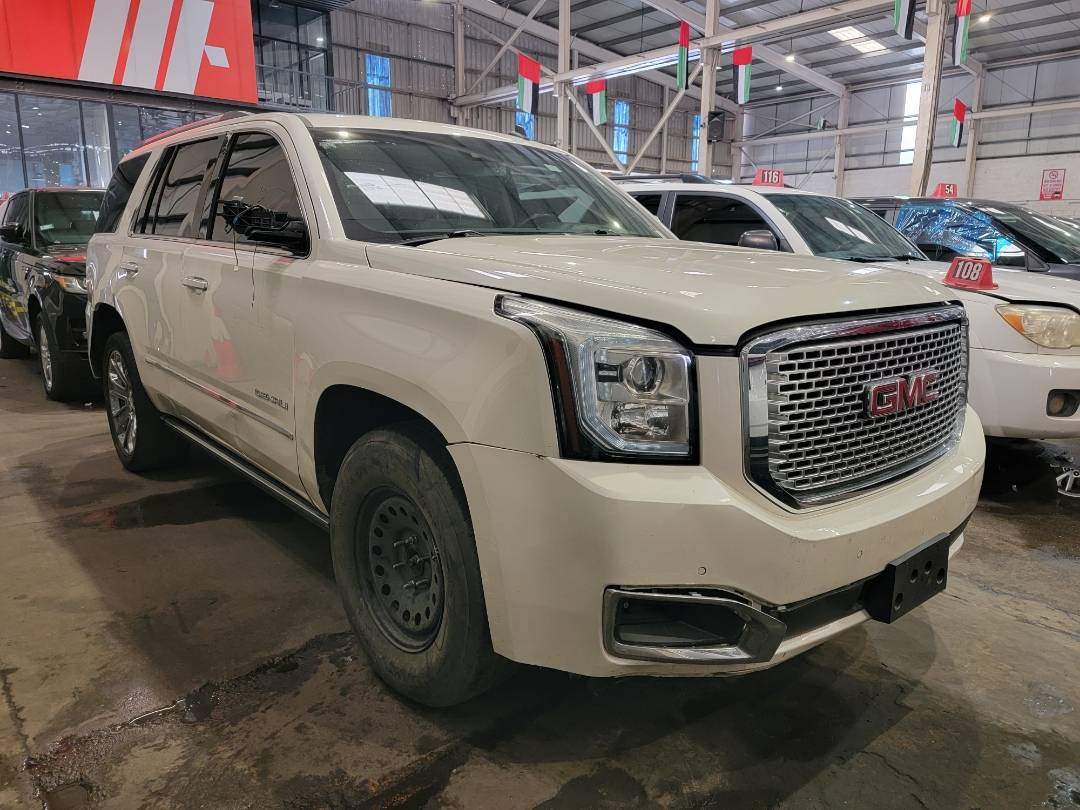 2015 GMC YUKON — 165304 KM — Lot 299192 — Main - Marhaba Auctions Used Cars - Image 5