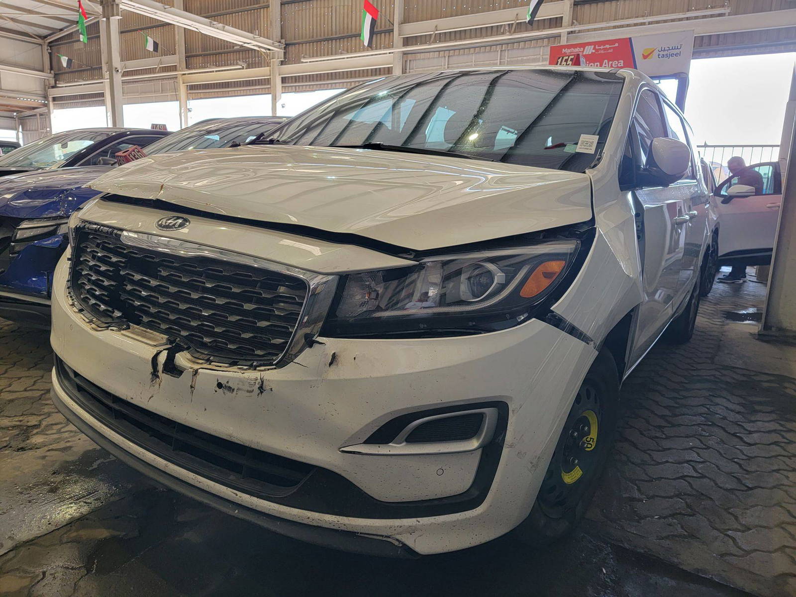 2020 KIA SEDONA — 88357 Miles — Lot 64265715 — Main - Marhaba Auctions Used Cars - Image 4